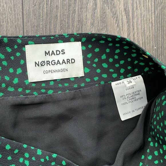 MADS NØRGAARD | Neo Dot Shelly C Skirt - Picture 2 of 9